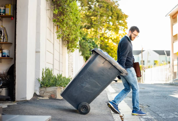 Best Estate Cleanout Services  in Llington, MI
